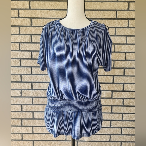 Liz Claiborne Tops - Liz Claiborne White and Blue Stripe Top Peakaboo Sleeves Size Medium